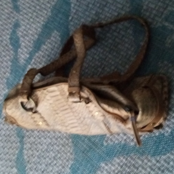 Bag - Picture 2 of 4